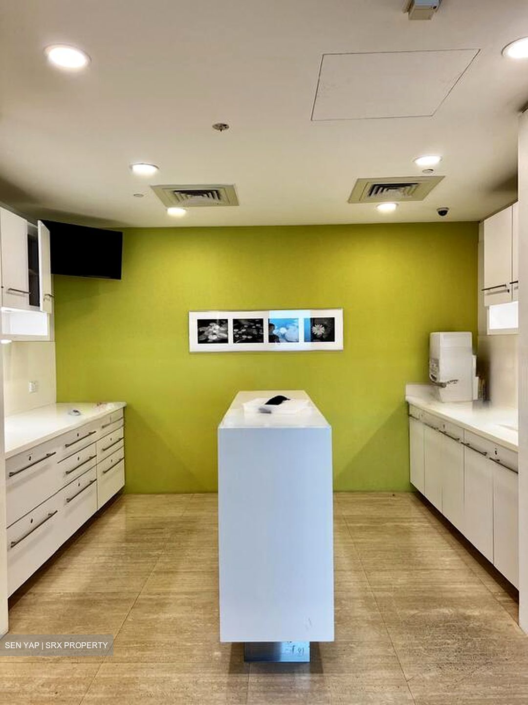 Republic Plaza (D1), Office #459149031